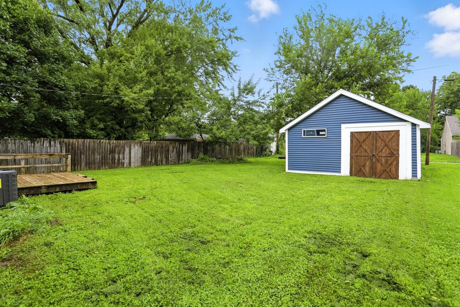 217 E Michigan St, Fortville