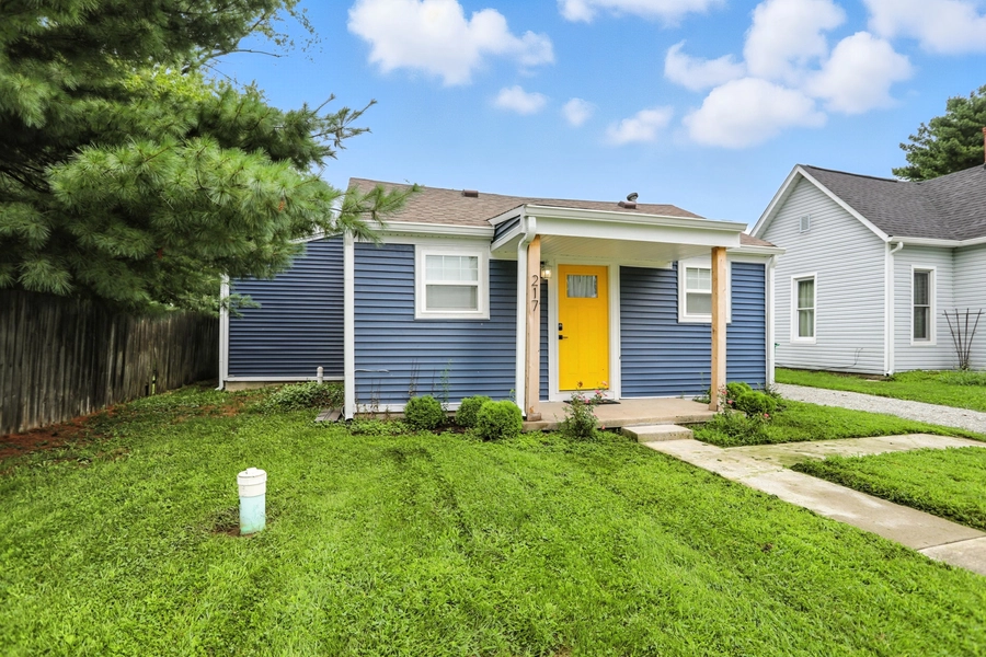 217 E Michigan St, Fortville