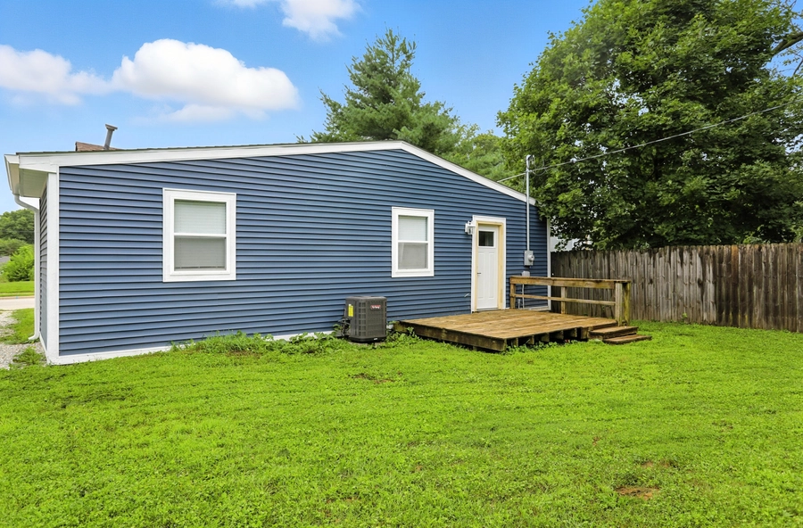217 E Michigan St, Fortville